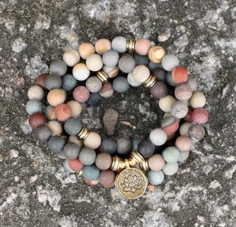 Bracelet Amazon 8 mm avec pendentif œil de Bouddha 108 lotus m3331231