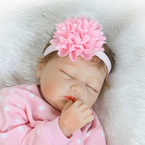 Poupée en tissu doux et mignon en caoutchouc de simulation NPK m3331134