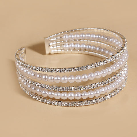 Chaîne à griffes en métal multicouches avec perles et diamants pour femme M3331117