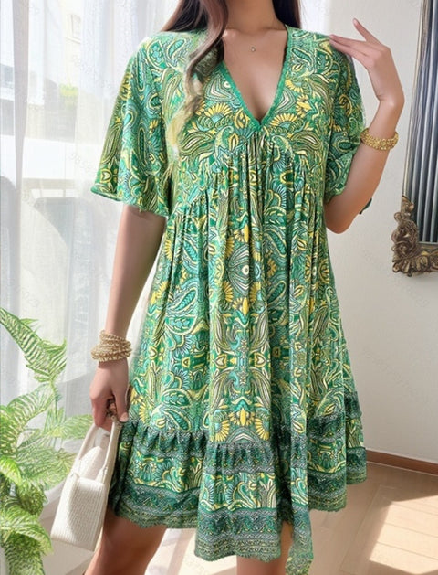 Robe décontractée à col en V imprimée pour les vacances de printemps et d'été M300211 