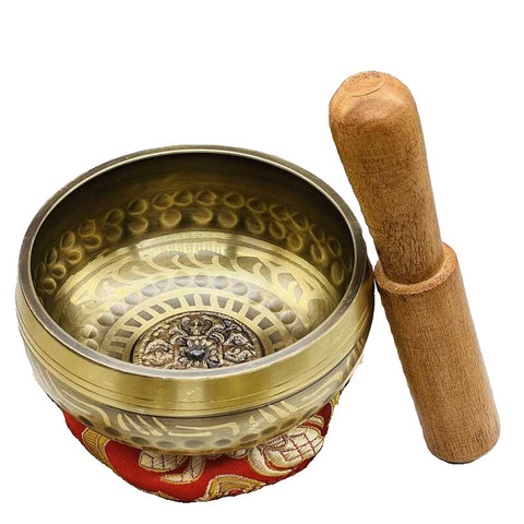 Bol de méditation en cuivre fait main au Népal avec pilon vajra et son de Bouddha m3331263 