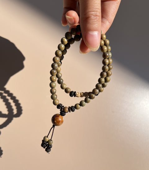 Bracelet de perles de Bouddha à double cercle en bois de santal vert, bracelet en bois de santal vert, bracelet en graines de passion m3331262. 