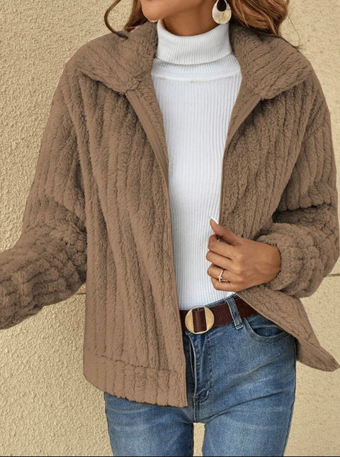Veste courte à revers en peluche avec bande de protection M300357 