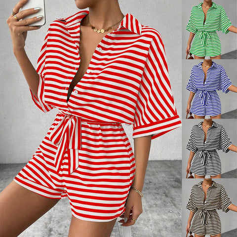 Gestreifter Revers-Cardigan mit Knopfleiste, mittellange Ärmel, Gürtel und Shorts, Onesie-Set für Damen, m301031 