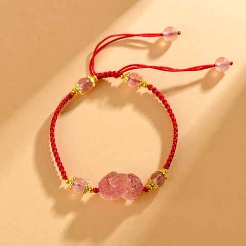 Corde à main Pixiu en cristal naturel et fraise, corde rouge tissée à la main m3331236
