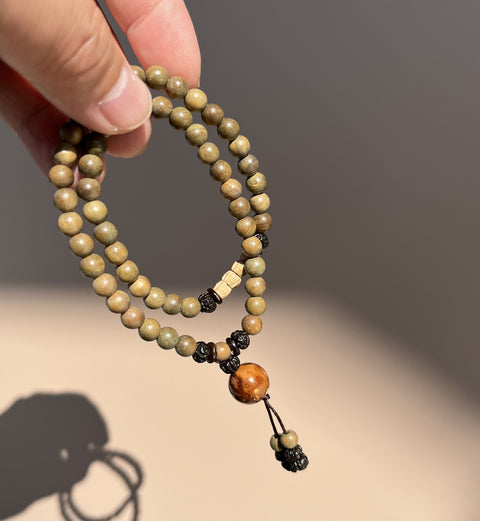 Bracelet de perles de Bouddha à double cercle en bois de santal vert, bracelet en bois de santal vert, bracelet en graines de passion m3331262. 
