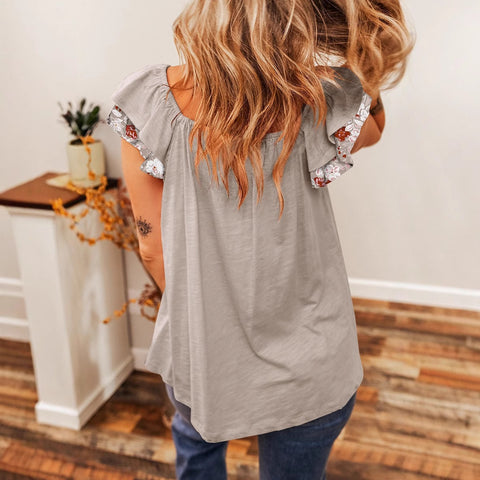Plissiertes kurzärmliges T-Shirt-Oberteil mit böhmischem Blumendruck m301034 