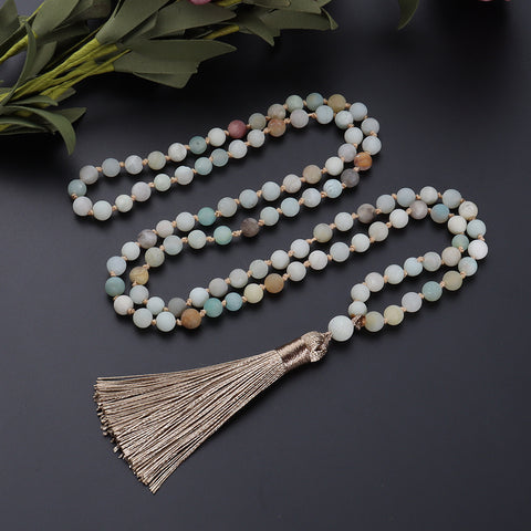 Collier de 108 perles en pierre naturelle Mara, chaîne de pull nouée à la main avec franges m3331281 