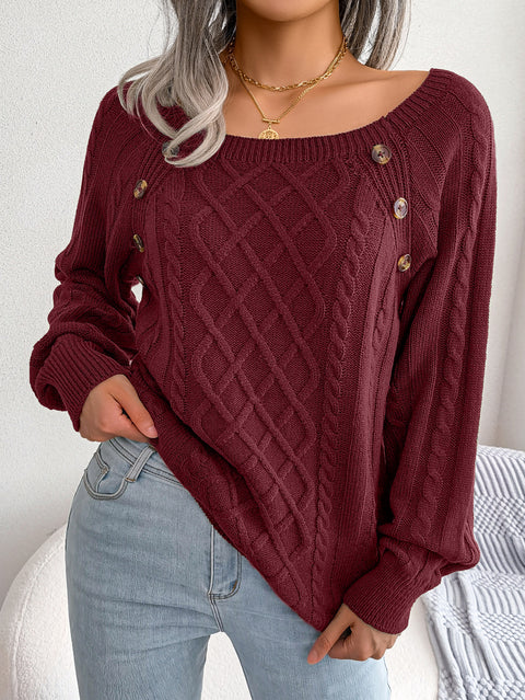 Lässiger Strickpullover mit quadratischem Ausschnitt und Nietenverzierung, m300572 