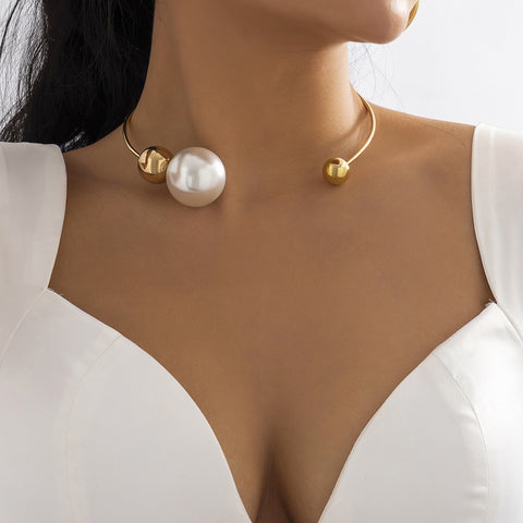 Collier de perles en or avec anneau circulaire ouvert, collier de perles rondes asymétrique et minimaliste pour femme m3331192 
