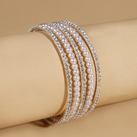 Chaîne à griffes en métal multicouches avec perles et diamants pour femme M3331117