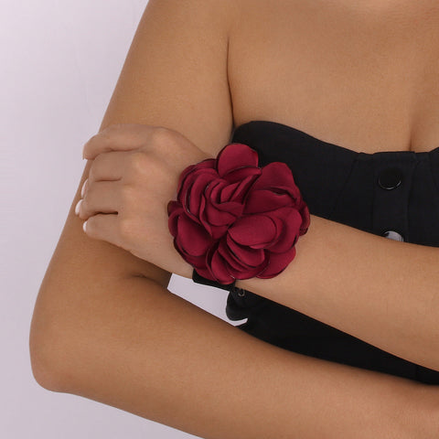 Geometric Neckchain Bracelet Elegant and Romantic Style Rose Flocking Cloth Necklace m1915010513